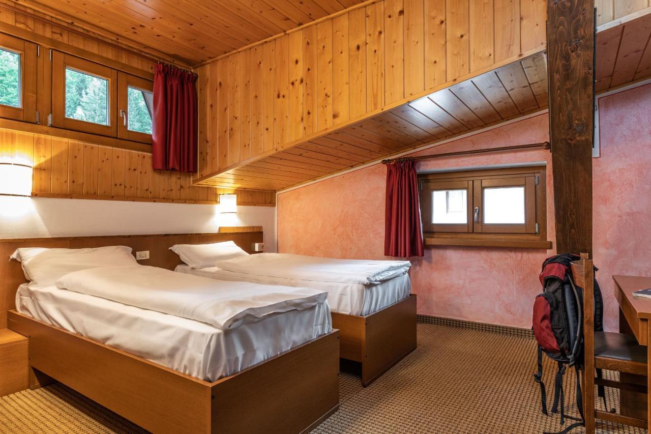 Hotel Italo مادونا دي كامبيليو المظهر الخارجي الصورة